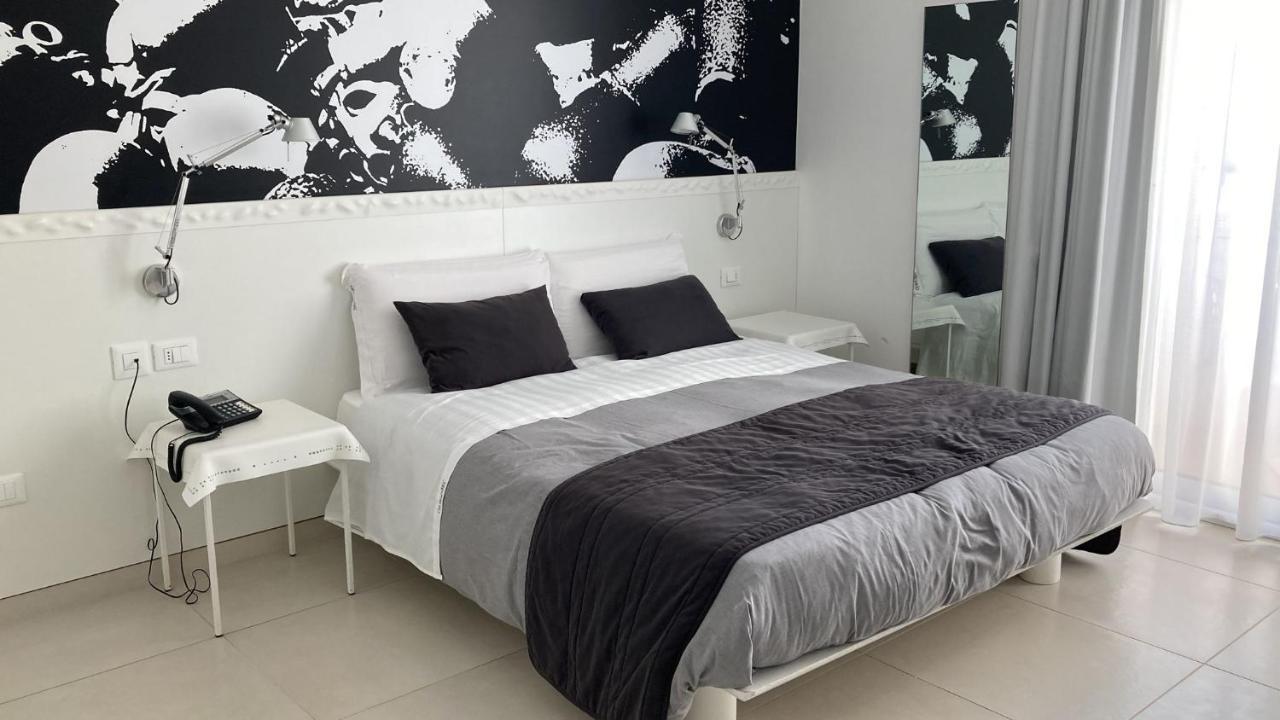 Quihotel Porto Cesareo Kültér fotó