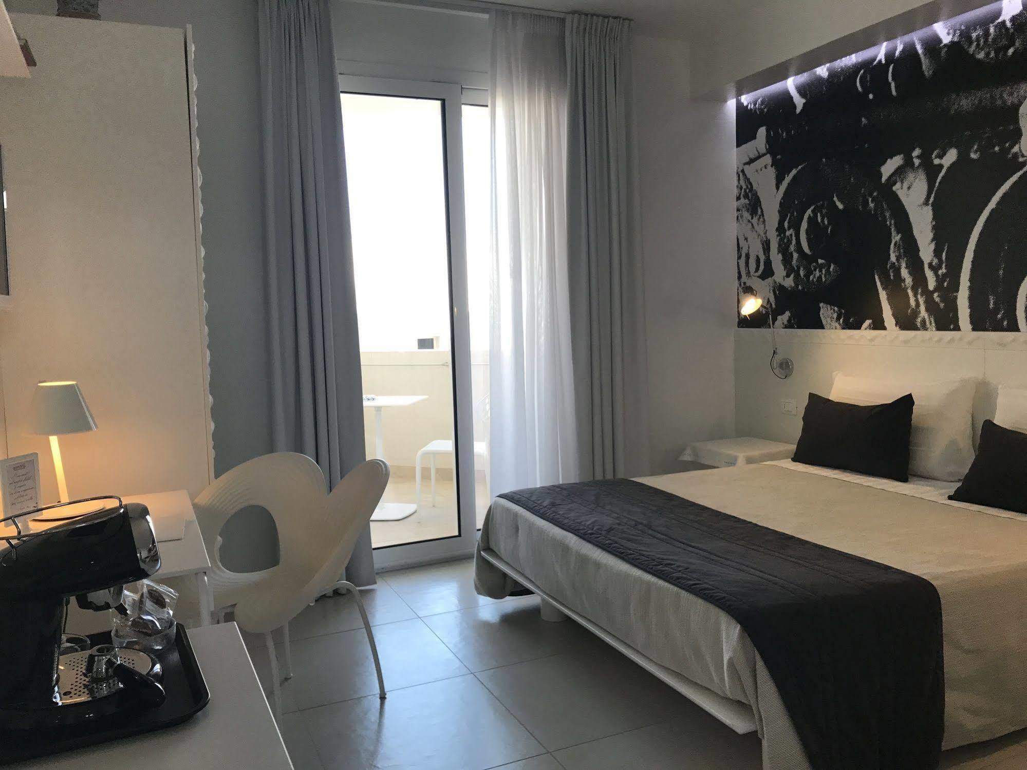 Quihotel Porto Cesareo Kültér fotó