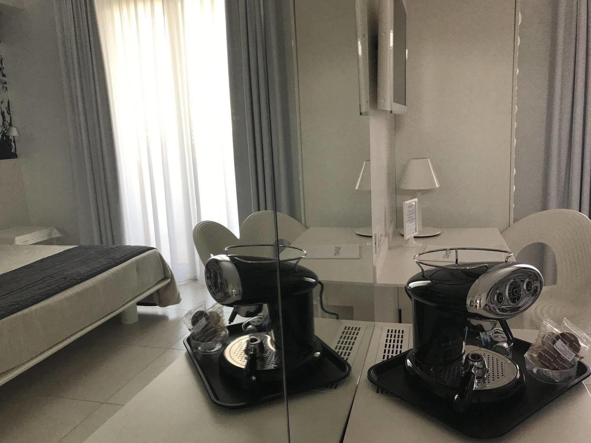 Quihotel Porto Cesareo Kültér fotó